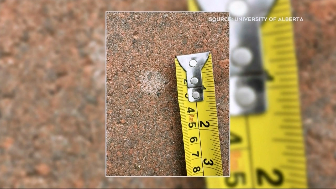 风暴平台官方:陨石撞击地球首次被音视频记录,男子与死神擦肩而过